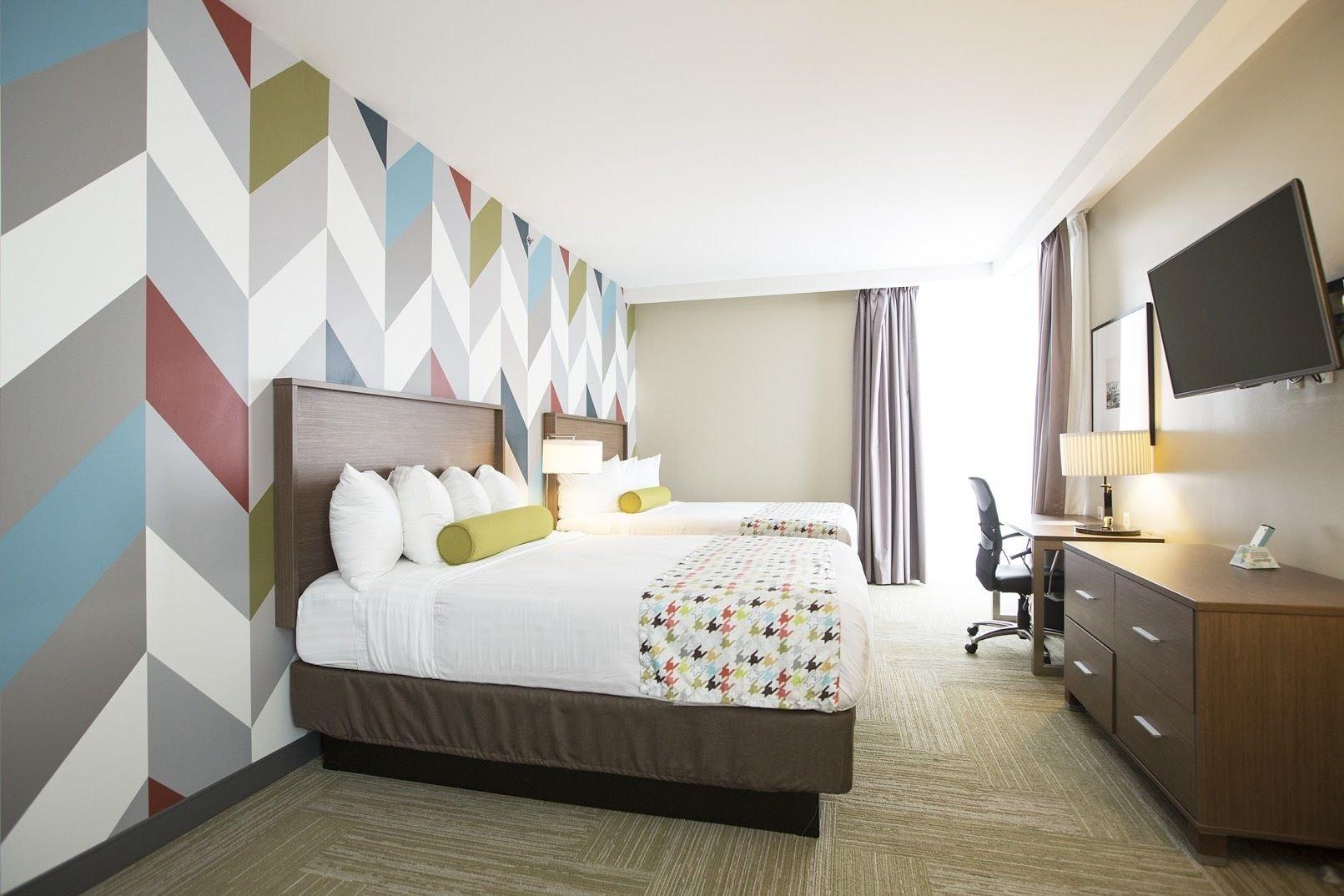 La Quinta Inn & Suites By Wyndham Tulsa Downtown - Route 66 Экстерьер фото