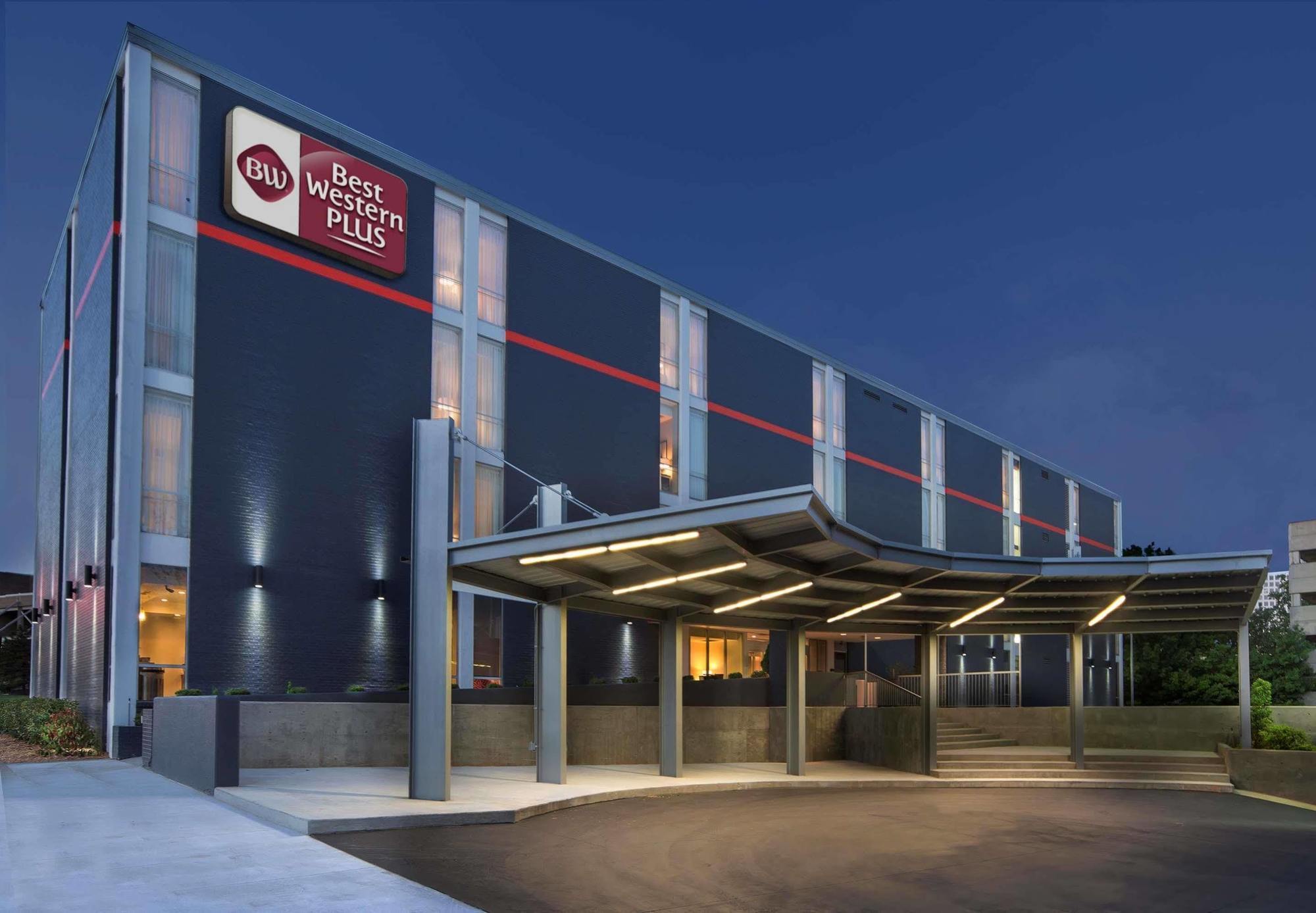 La Quinta Inn & Suites By Wyndham Tulsa Downtown - Route 66 Экстерьер фото